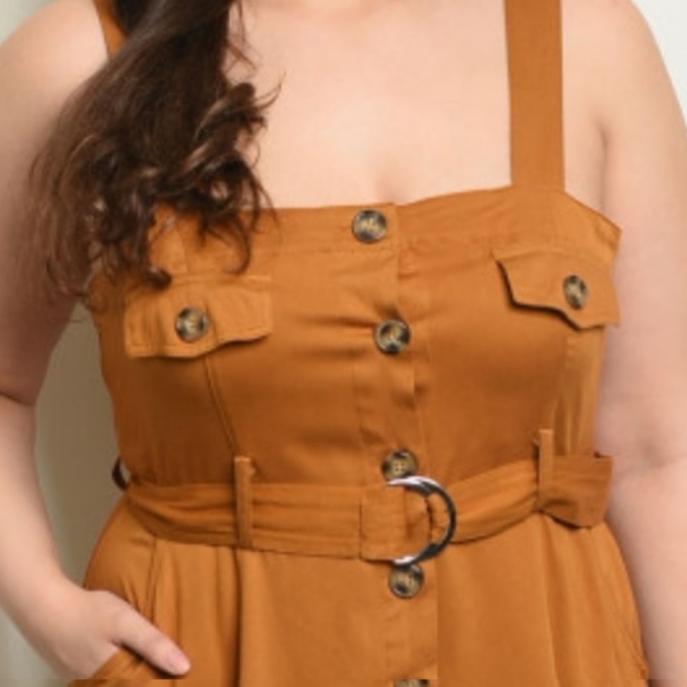Clothing - Picture 2 of 2